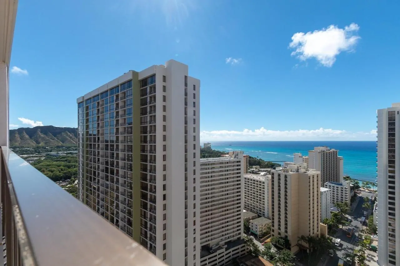 Waikiki Banyan Ocean View Condos 檀香山